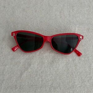 Le Specs Situationship Sunglasses in Red Hot with Khaki Mono Lenses
